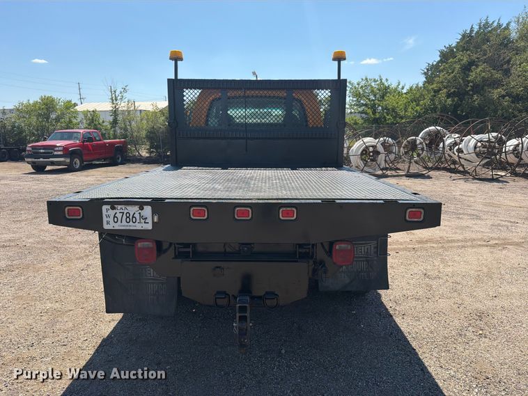 image for item NJ9043 2007 Chevrolet C4500 Crew Cab dump flatbed truck