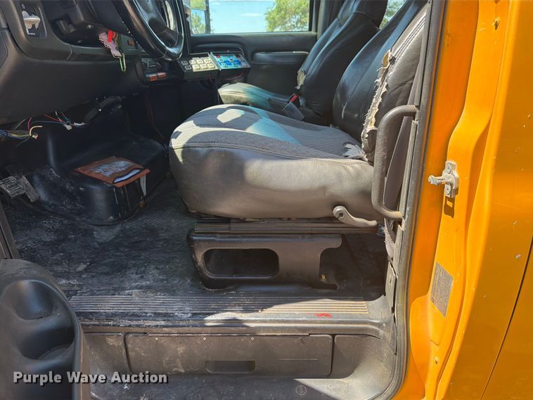 image for item NJ9043 2007 Chevrolet C4500 Crew Cab dump flatbed truck