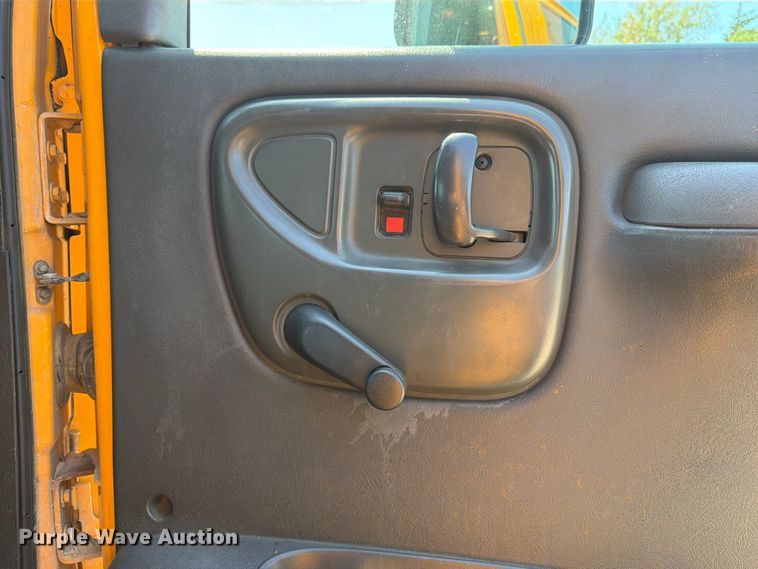 image for item NJ9043 2007 Chevrolet C4500 Crew Cab dump flatbed truck