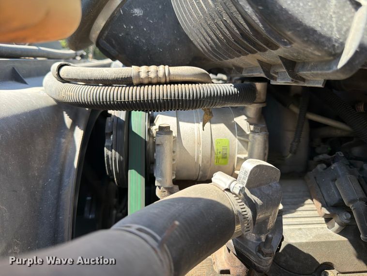 image for item NJ9043 2007 Chevrolet C4500 Crew Cab dump flatbed truck