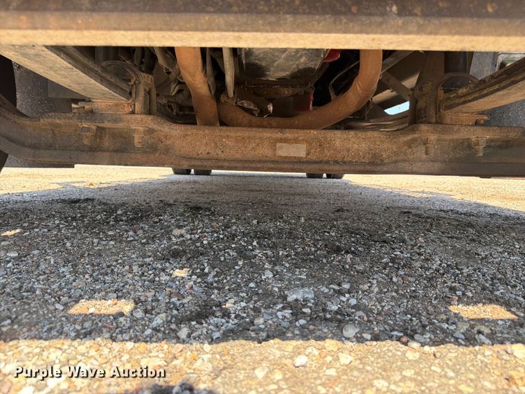 image for item NJ9043 2007 Chevrolet C4500 Crew Cab dump flatbed truck