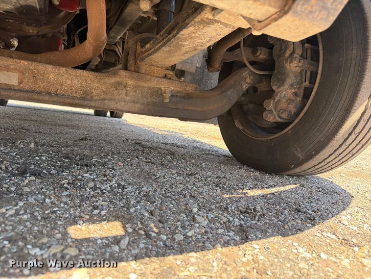 image for item NJ9043 2007 Chevrolet C4500 Crew Cab dump flatbed truck