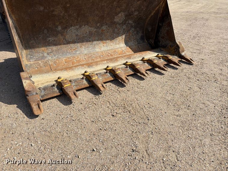 image for item NJ9047 2008 Caterpillar 953D dozer