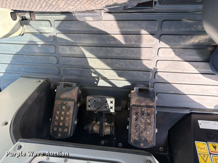 image for item NJ9047 2008 Caterpillar 953D dozer
