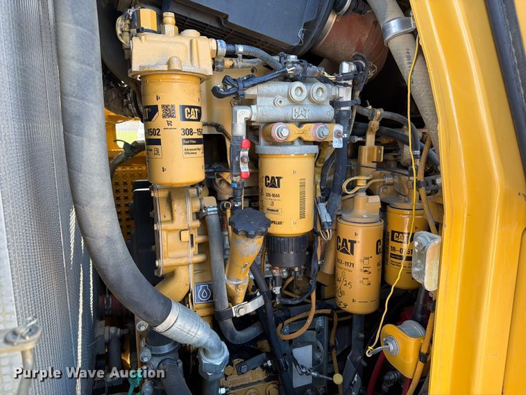 image for item NJ9047 2008 Caterpillar 953D dozer
