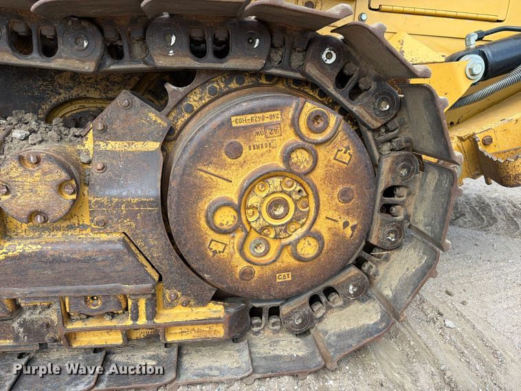 image for item NJ9047 2008 Caterpillar 953D dozer