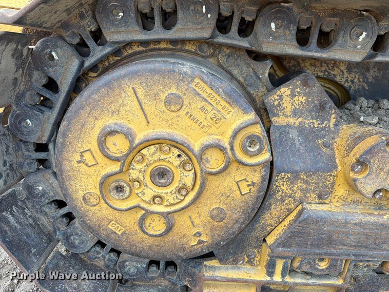 image for item NJ9047 2008 Caterpillar 953D dozer