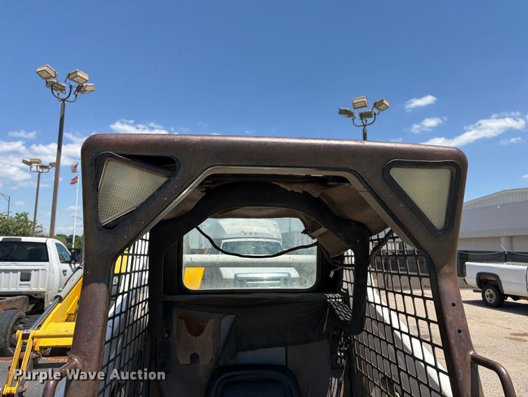 image for item NJ9060 2006 Bobcat S175 skid steer loader
