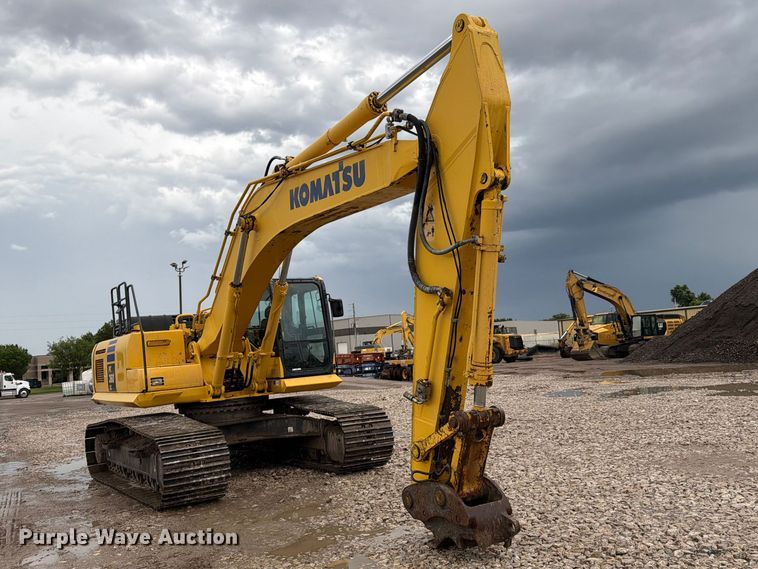 image for item NJ9067 2012 Komatsu PC360LC-10 excavator