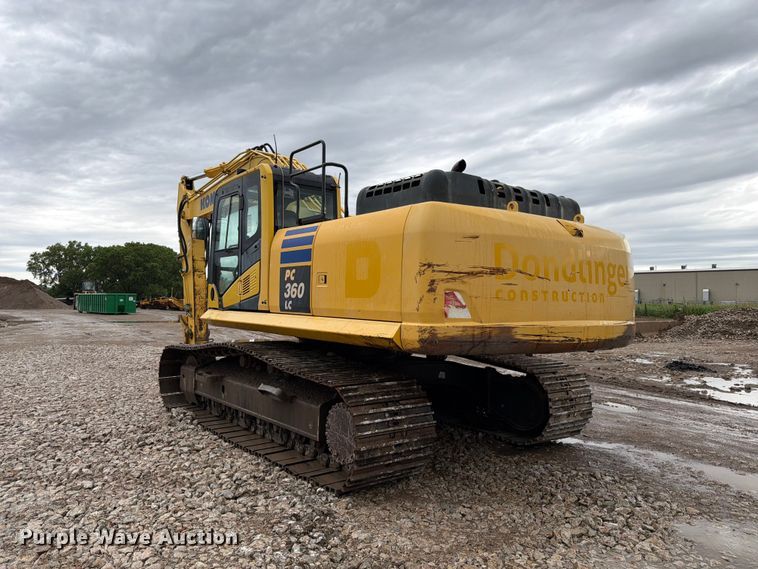 image for item NJ9067 2012 Komatsu PC360LC-10 excavator