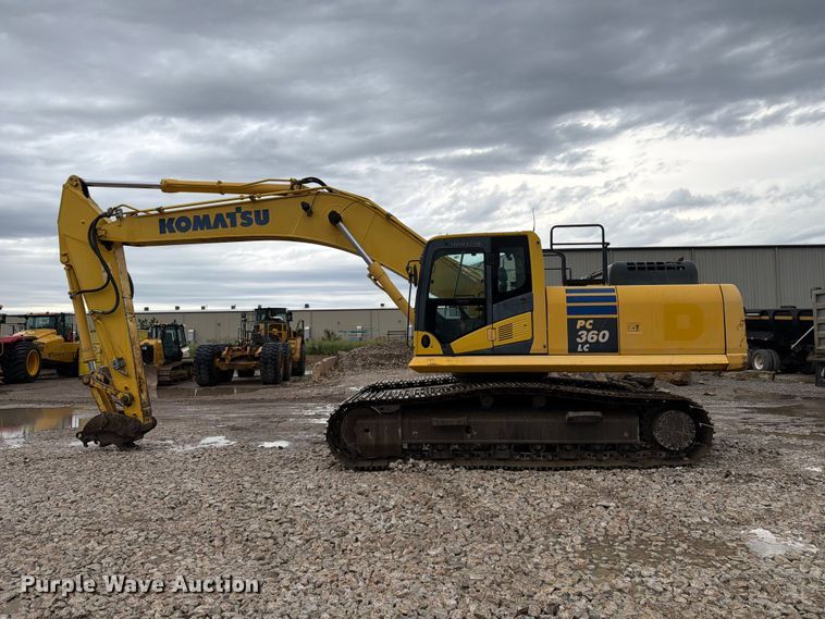 image for item NJ9067 2012 Komatsu PC360LC-10 excavator
