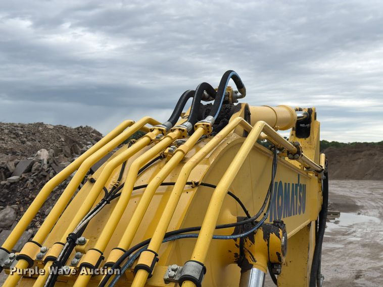 image for item NJ9067 2012 Komatsu PC360LC-10 excavator