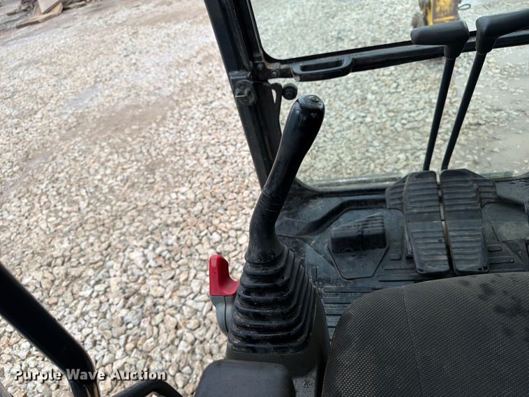 image for item NJ9067 2012 Komatsu PC360LC-10 excavator