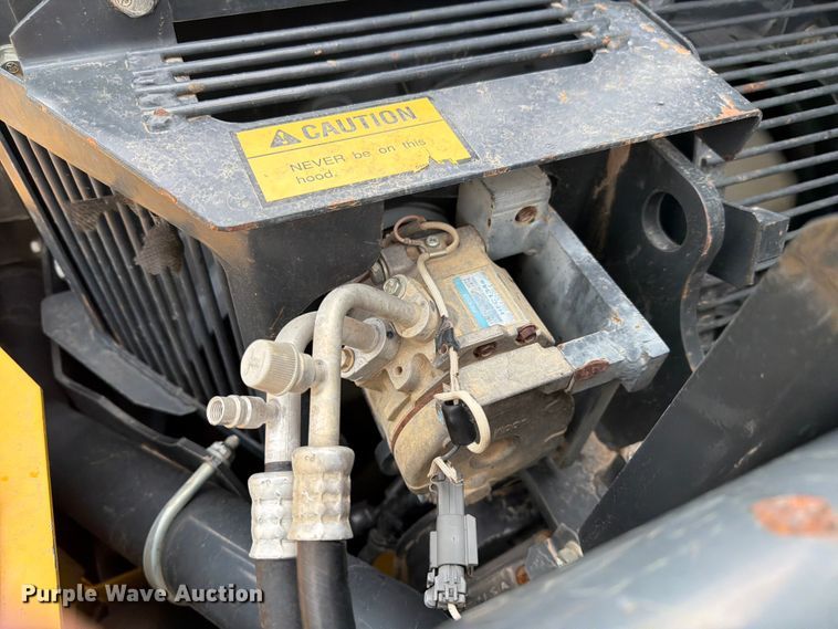 image for item NJ9067 2012 Komatsu PC360LC-10 excavator