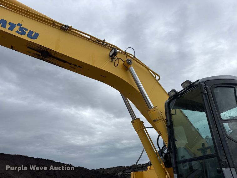 image for item NJ9068 2010 Komatsu PC308USLC-3E0 excavator