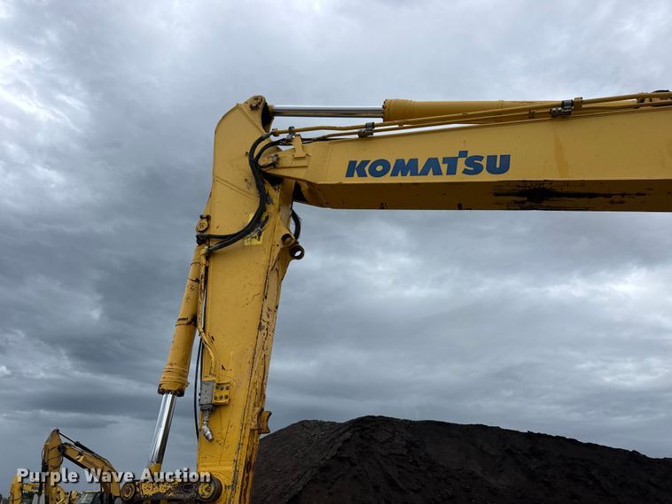image for item NJ9068 2010 Komatsu PC308USLC-3E0 excavator