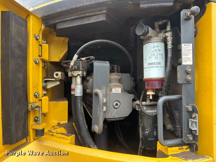 image for item NJ9068 2010 Komatsu PC308USLC-3E0 excavator