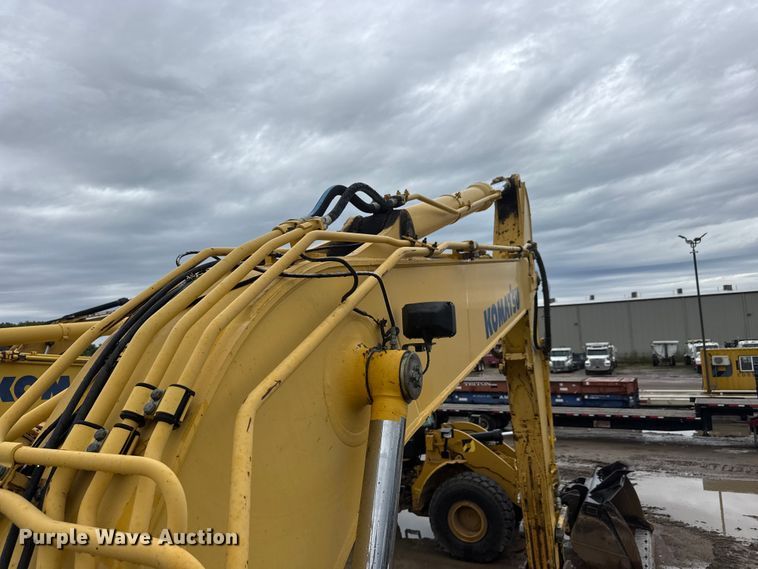 image for item NJ9068 2010 Komatsu PC308USLC-3E0 excavator