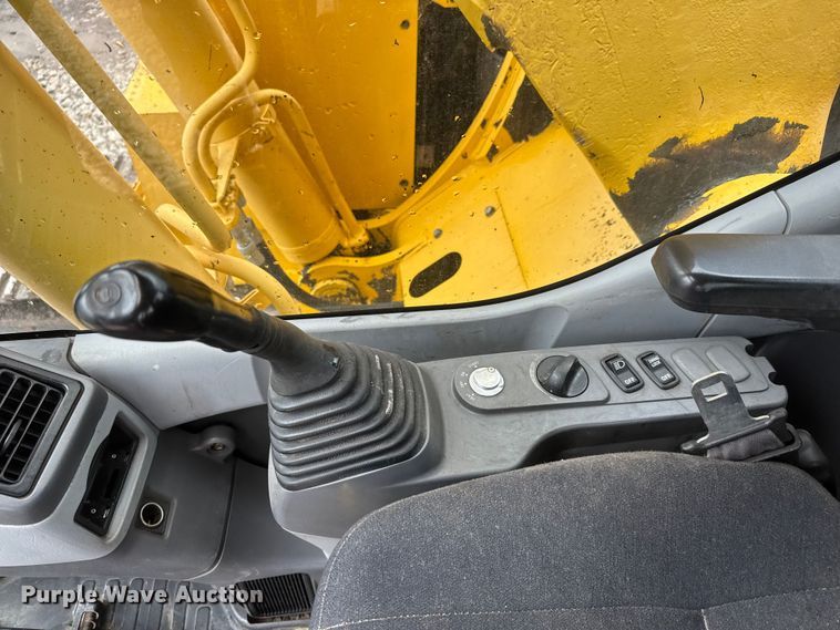 image for item NJ9068 2010 Komatsu PC308USLC-3E0 excavator