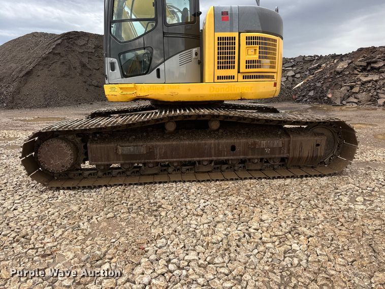 image for item NJ9068 2010 Komatsu PC308USLC-3E0 excavator