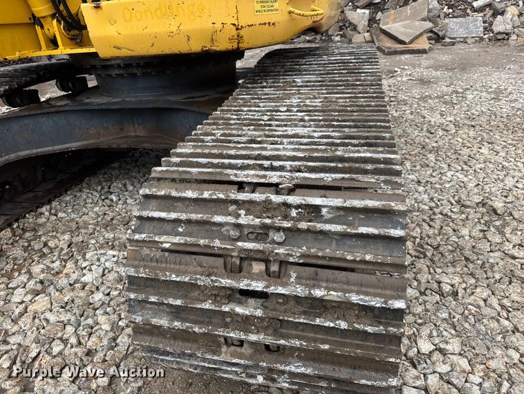 image for item NJ9068 2010 Komatsu PC308USLC-3E0 excavator