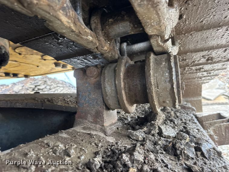 image for item NJ9068 2010 Komatsu PC308USLC-3E0 excavator