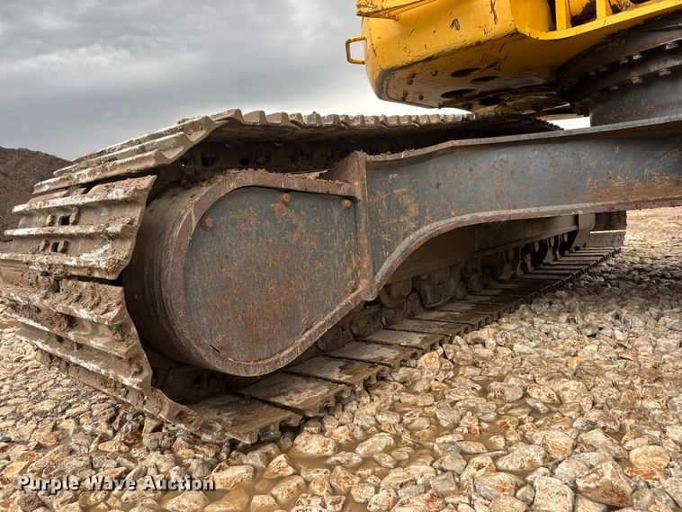 image for item NJ9068 2010 Komatsu PC308USLC-3E0 excavator