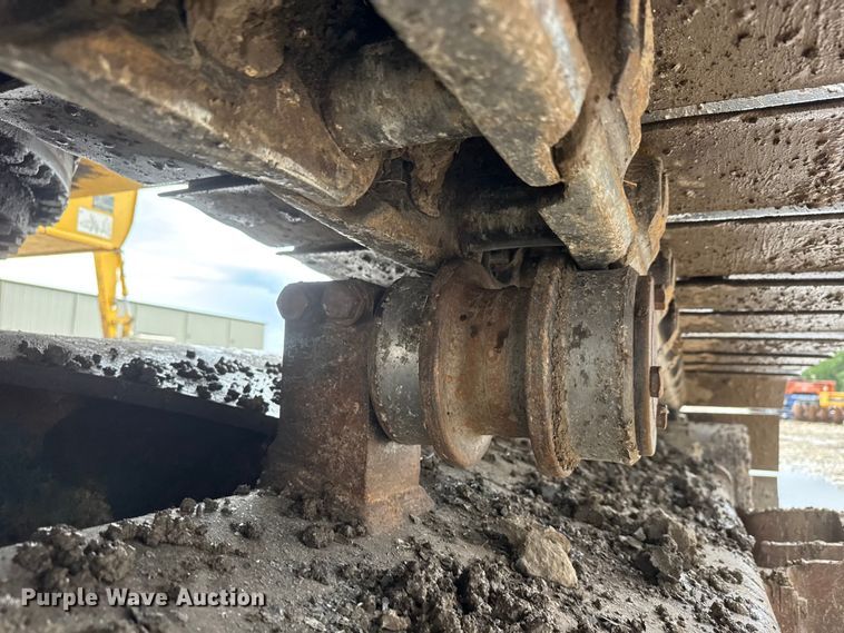 image for item NJ9068 2010 Komatsu PC308USLC-3E0 excavator
