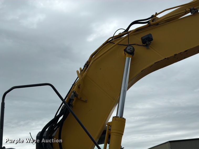 image for item NJ9069 2008 Komatsu PC308USLC-3E0 excavator