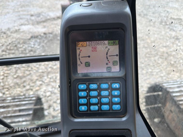 image for item NJ9069 2008 Komatsu PC308USLC-3E0 excavator