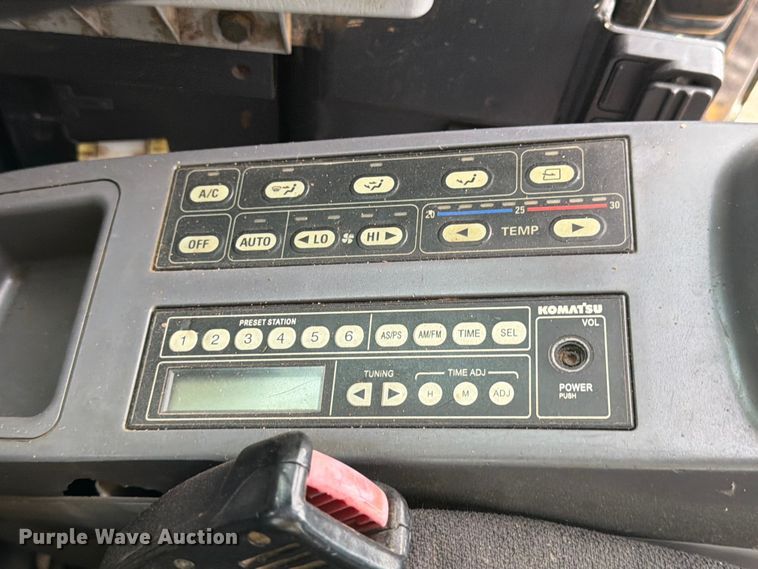 image for item NJ9069 2008 Komatsu PC308USLC-3E0 excavator