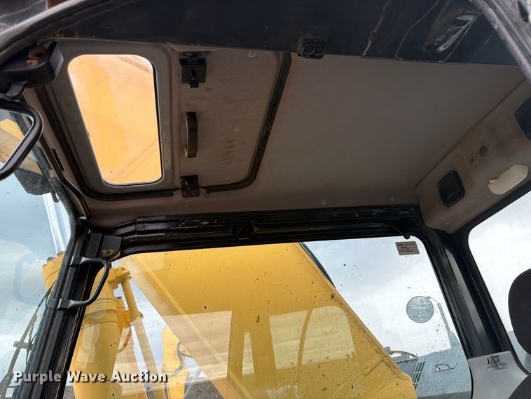 image for item NJ9069 2008 Komatsu PC308USLC-3E0 excavator