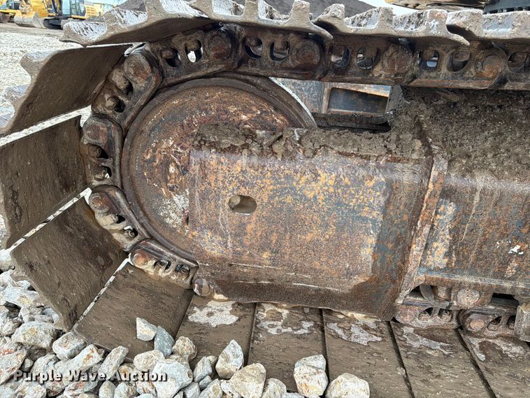 image for item NJ9069 2008 Komatsu PC308USLC-3E0 excavator