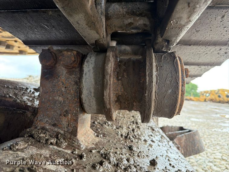 image for item NJ9069 2008 Komatsu PC308USLC-3E0 excavator