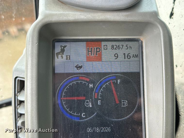 image for item NJ9070 2012 John Deere 350G LC excavator