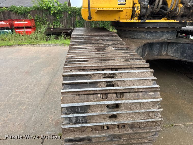 image for item NJ9070 2012 John Deere 350G LC excavator