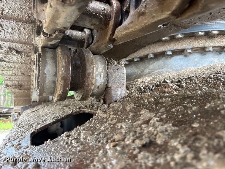 image for item NJ9070 2012 John Deere 350G LC excavator
