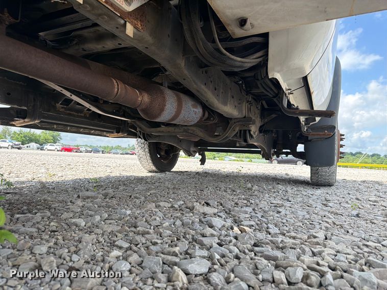 image for item YA2691 2013 Ford F450 Super Duty bucket truck
