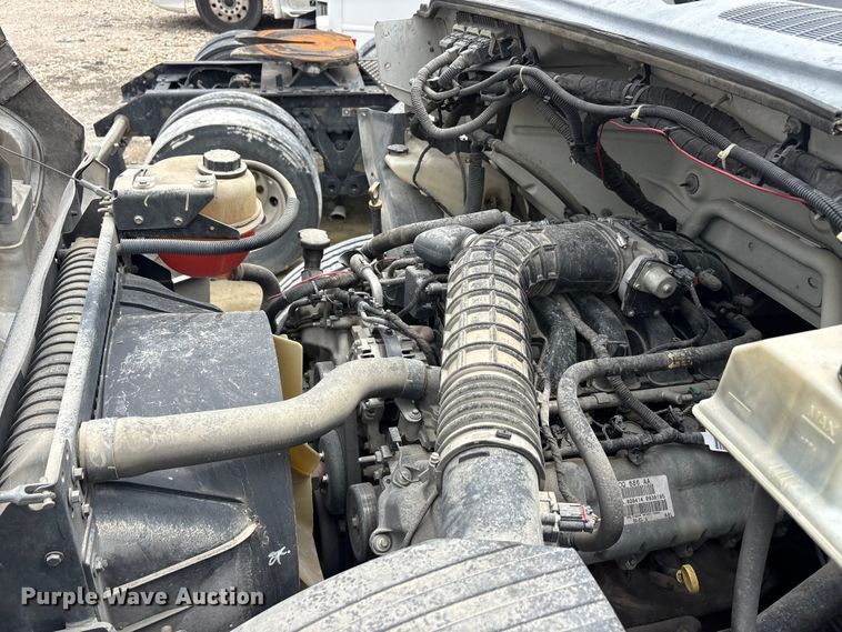 image for item YA2815 2015 Ford F650 Super Duty chipper truck