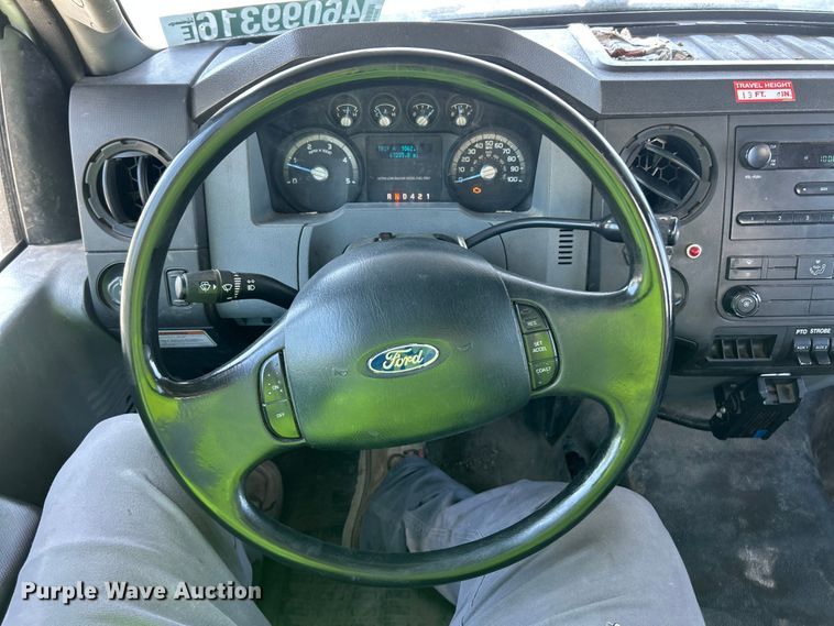 image for item YA2822 2015 Ford F750 Super Duty forestry bucket truck