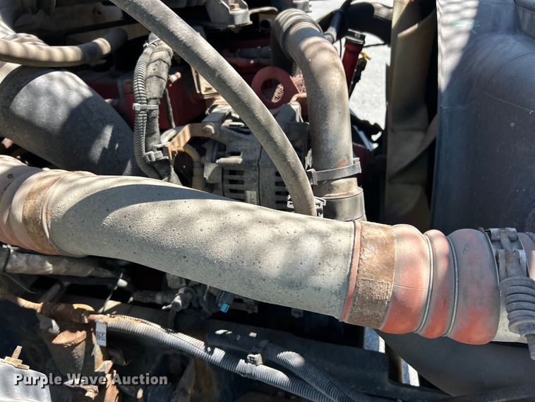 image for item YA2822 2015 Ford F750 Super Duty forestry bucket truck
