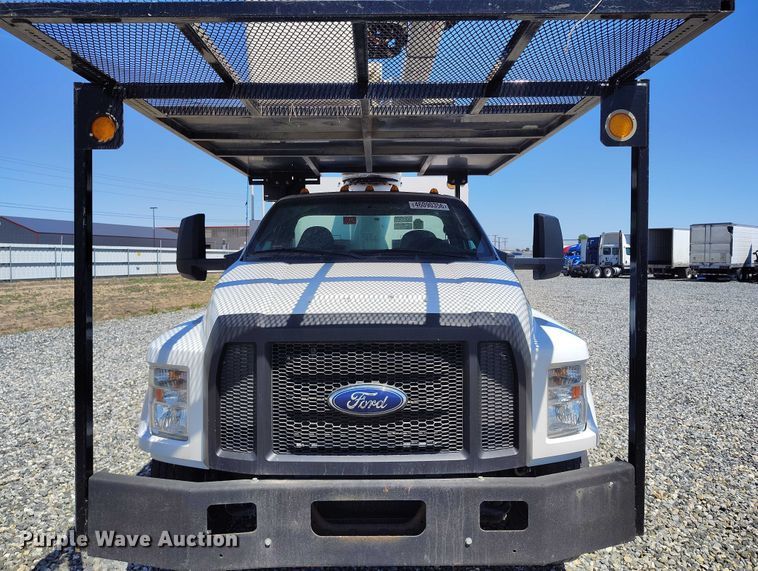 image for item YA2834 2017 Ford F750 Super Duty forestry bucket truck