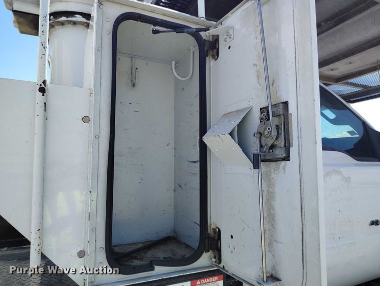 image for item YA2834 2017 Ford F750 Super Duty forestry bucket truck