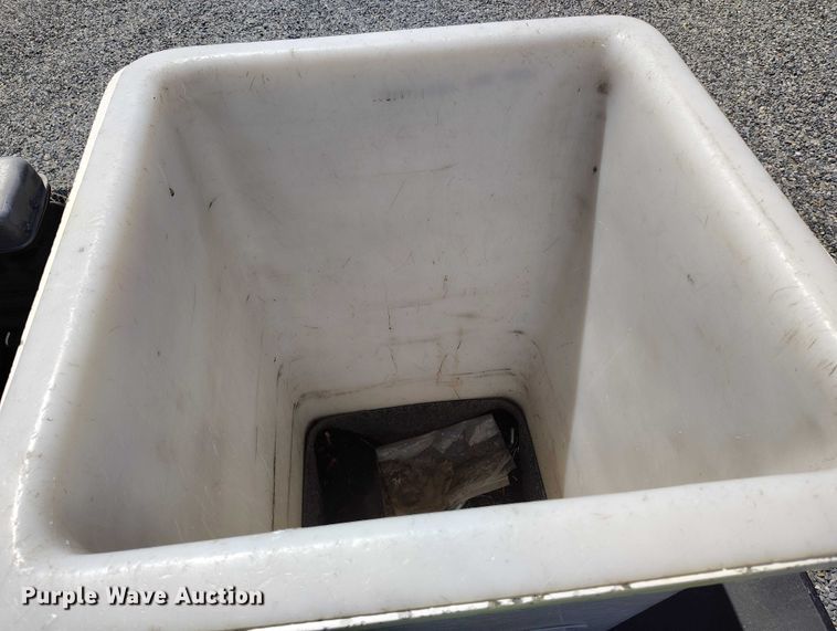 image for item YA2834 2017 Ford F750 Super Duty forestry bucket truck