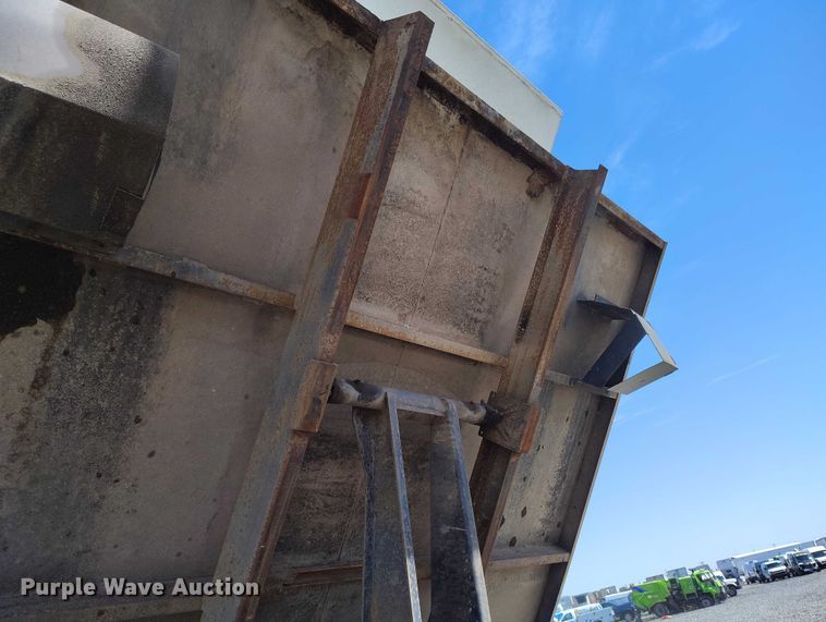 image for item YA2834 2017 Ford F750 Super Duty forestry bucket truck