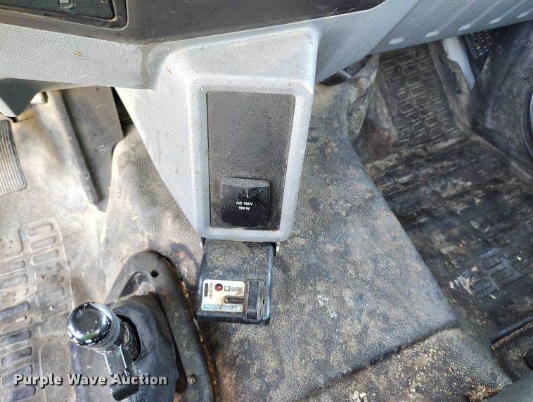 image for item YA2834 2017 Ford F750 Super Duty forestry bucket truck