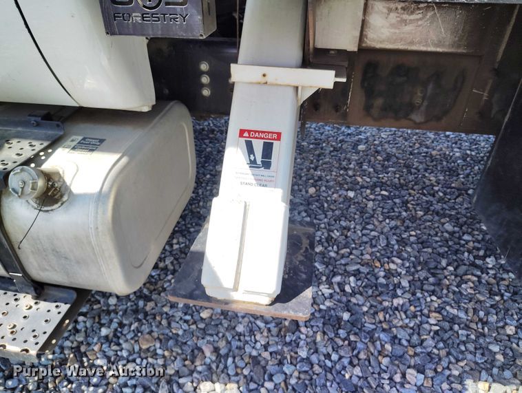 image for item YA2835 2017 Ford F750 Super Duty forestry bucket truck