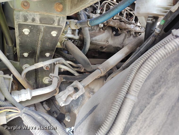 image for item YA2835 2017 Ford F750 Super Duty forestry bucket truck