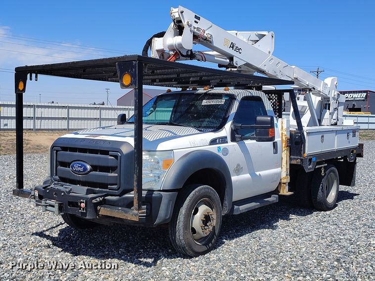 image for item YA2837 2016 Ford F550 Super Duty bucket truck