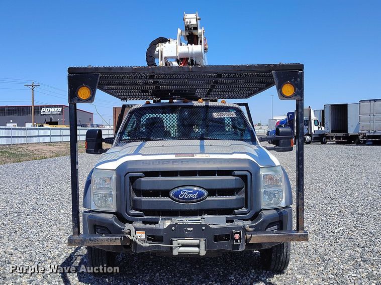 image for item YA2837 2016 Ford F550 Super Duty bucket truck